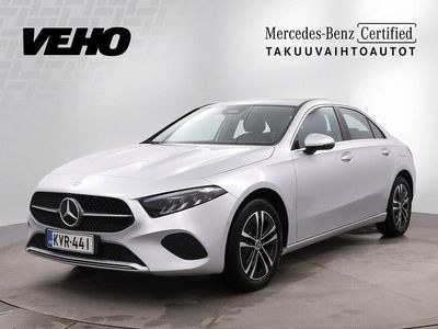 Harmaa Käytetty 2023 Mercedes A250 Sedan | 34 800 € (Kallis)