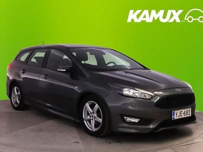 Hopea / harmaa Käytetty 2017 Ford Focus ST-Line Farmari | 8 990 € (Perustarjous)