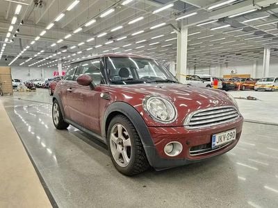 Käytetty Mini Cooper 120 HP (88 kW) 2008 Punainen Viistoperä