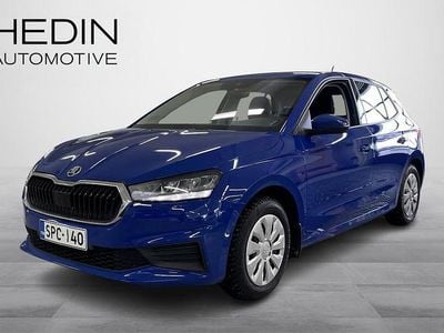 Käytetty Skoda Fabia Ambition 95 HP (69 kW) 2023 Sininen Viistoperä