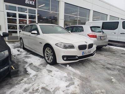 Käytetty BMW 520 Exclusive 190 HP (139 kW) 2017 Farmari