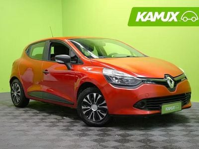 Punainen Käytetty 2016 Renault Clio IV Authentique Sedan | 3 890 € (Perustarjous)