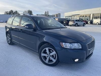 Käytetty Volvo V50 Standard 114 HP (83 kW) 2012 Sininen Farmari