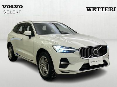 Valkoinen Käytetty 2022 Volvo XC60 Business Edition Katumaasturi | 43 500 € (Kallis)