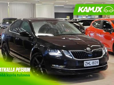 Käytetty Skoda Octavia LAURIN & KLEMENT 250 HP (183 kW) 2019 Schwarzmagic perleffekt Sedan