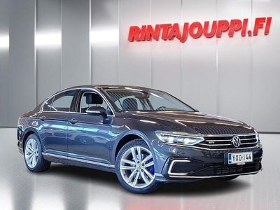 Harmaa Käytetty 2020 VW Passat GTE Sedan | 20 000 € (Perustarjous)