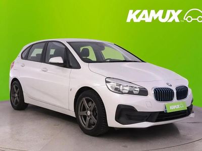 Käytetty BMW 225 Active Tourer 224 HP (164 kW) 2018 Valkoinen Tila-auto