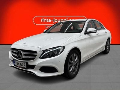 Valkoinen Käytetty 2015 Mercedes A250 Sedan | 17 980 €