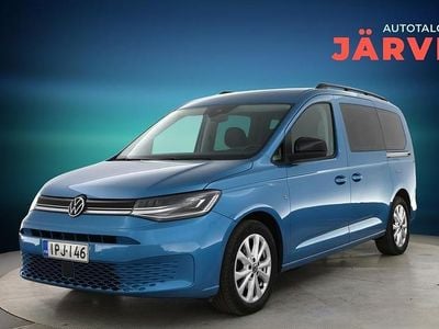 Käytetty VW Caddy Maxi Life Life 122 HP (89 kW) 2022 Sininen Tila-auto