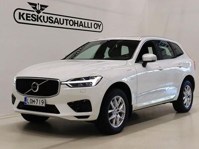 Valkoinen Käytetty 2018 Volvo XC60 R-Design Katumaasturi | 30 700 € (Perustarjous)