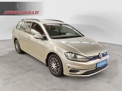 Käytetty VW Golf VII 110 HP (80 kW) 2018 Farmari