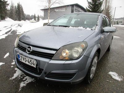 käytetty Opel Astra 1.6 - Rahoitus jopa ilman käsirahaa