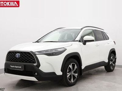 Valkoinen Käytetty 2024 Toyota Corolla Cross Edition Katumaasturi | 33 450 € (Hyvä tarjous)