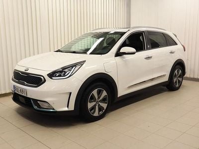Käytetty Kia Niro 105 HP (77 kW) 2017 Valkoinen Katumaasturi