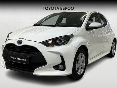 Käytetty 2023 Toyota Yaris Hybrid Active Viistoperä | 19 990 € (Perustarjous)