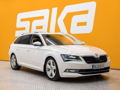 käytetty Skoda Superb Combi 1,8 TSI Style DSG Autom. ** Merkkihuollot / ACC / Canton / Panorama / Muistipenkki / Vetokoukku / Lohkolämmitin ja sisäpuhallin **