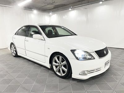 Käytetty Toyota Crown Edition 256 HP (188 kW) 2004 Sedan