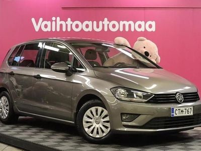 Käytetty VW Golf Trendline 86 HP (63 kW) 2015 Katumaasturi