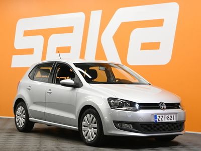 käytetty VW Polo Comfortline 1,4 63 kW (85 hv) DSG-automaatti 4-ovinen ** Tulossa! / Suomi-auto / Vakionopeudensäädin / Peruutustutka **