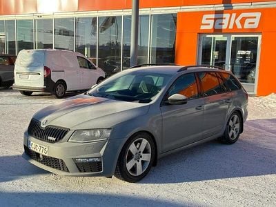 Käytetty Skoda Octavia RS 220 HP (161 kW) 2014 Viistoperä