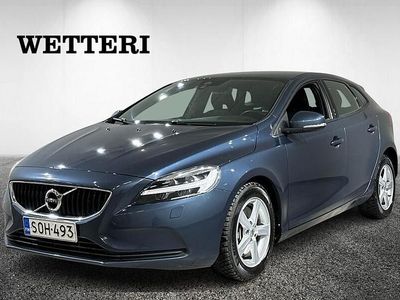 Sininen Käytetty 2018 Volvo V40 Business Edition Viistoperä | 12 890 € (Hieman kallis)