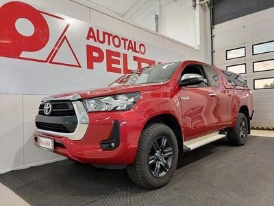 Punainen Käytetty 2023 Toyota HiLux Active Nouto | 37 790 € (Perustarjous)