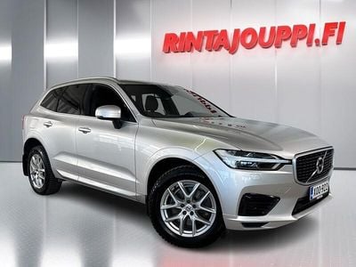 Käytetty Volvo XC60 R-Design 320 HP (235 kW) 2018 Katumaasturi