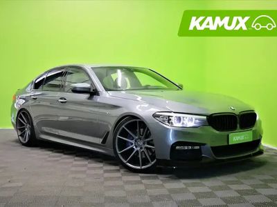 Hopea / harmaa Käytetty 2017 BMW 530 M Sport Sedan | 38 990 €