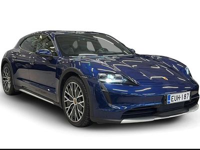 Sininen Käytetty 2022 Porsche Taycan Farmari | 64 750 € (Perustarjous)