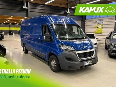 Käytetty Peugeot Boxer 131 HP (96 kW) 2017 Sininen Van
