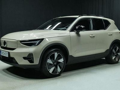 Ruskea Käytetty 2024 Volvo EX40 Plus Katumaasturi | 48 800 € (Hyvä tarjous)