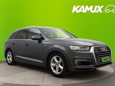 Käytetty Audi Q7 Business 258 HP (189 kW) 2017 Hopea / harmaa Katumaasturi