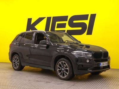 käytetty BMW X5 F15 xDrive30d TwinPower Turbo A / Adapt-Vakkari / Koukku / Comfort-ist / 360 Kamera / HUD / Adapt-LED / Proffa-Navi