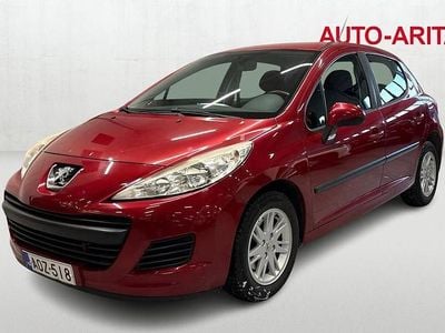 Käytetty Peugeot 207 95 HP (69 kW) 2010 Viistoperä