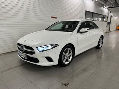 Käytetty 2022 Mercedes A200 Advanced Sedan | 34 800 € (Kallis)