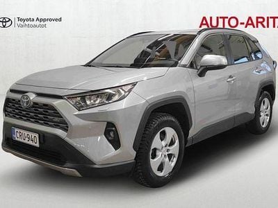Hopea Käytetty 2024 Toyota RAV4 Edition Katumaasturi | 39 900 € (Perustarjous)