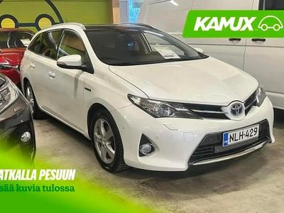 Käytetty Toyota Auris Touring Sports Active 99 HP (72 kW) 2014 Valkoinen Farmari
