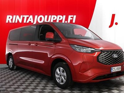 Punainen Uusi 2025 Ford Tourneo Titanium X Tila-auto | 73 440 €