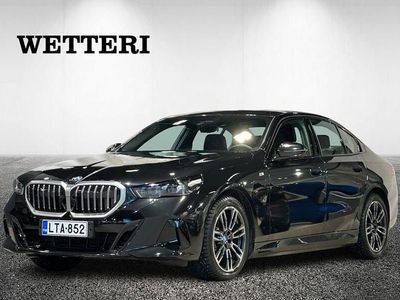 Käytetty BMW 530e M Sport 299 HP (219 kW) 2025 Musta Sedan