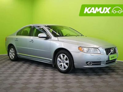 Käytetty Volvo S80 Momentum 175 HP (128 kW) 2010 Hopea / harmaa Sedan
