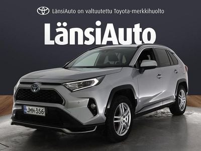 Käytetty Toyota RAV4 Hybrid Active 222 HP (163 kW) 2021 Katumaasturi