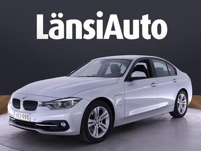 BMW 330e