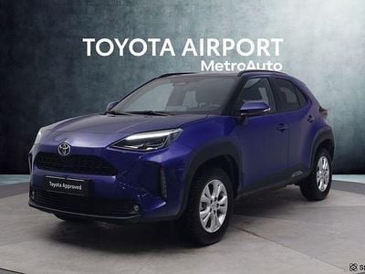 Sininen Käytetty 2024 Toyota Yaris Cross Katumaasturi | 29 490 € (Hyvä tarjous)
