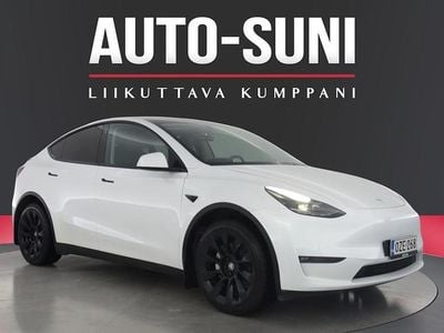Käytetty 2021 Tesla Model Y Katumaasturi | 31 640 € (Perustarjous)