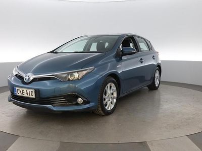 Käytetty 2015 Toyota Auris Hybrid Active Viistoperä | 15 490 € (Hieman kallis)