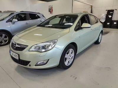 Käytetty 2010 Opel Astra Enjoy | 3 790 € (Kallis)