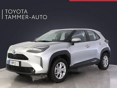 Hopea Käytetty 2024 Toyota Yaris Cross Active Katumaasturi | 27 880 € (Perustarjous)