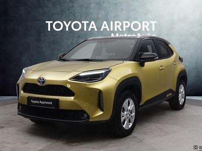 Käytetty Toyota Yaris Cross 116 HP (85 kW) 2022 Keltainen Katumaasturi