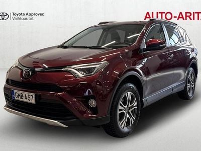 Käytetty Toyota RAV4 Multidrive S 152 HP (111 kW) 2016 Punainen Katumaasturi
