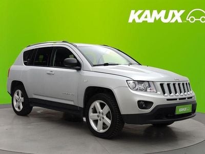 Hopea / harmaa Käytetty 2012 Jeep Compass Limited Katumaasturi | 12 790 € (Hieman kallis)